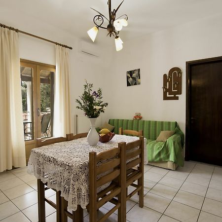 Villa Blue Pearl Agios Georgios Pagon Buitenkant foto