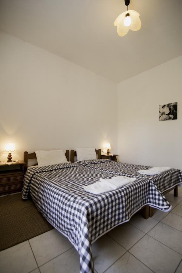 Villa Blue Pearl Agios Georgios Pagon Buitenkant foto