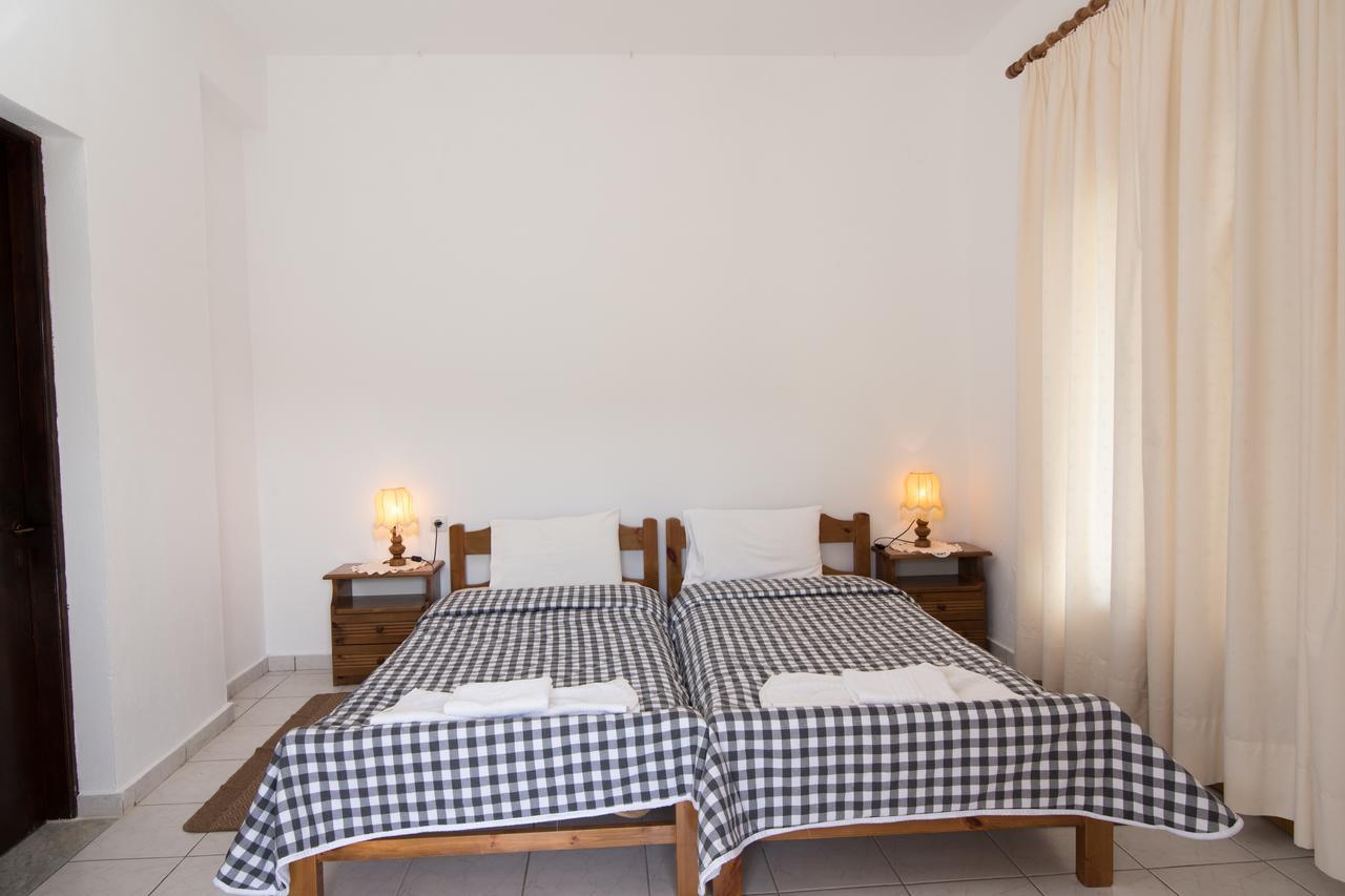 Villa Blue Pearl Agios Georgios Pagon Buitenkant foto